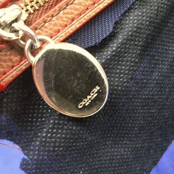 Coach Gold Tone Turnlock Bag Charm Zipper Pull Charm - Picture 5 of 6